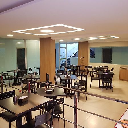 Oft Place Hotel Goiania Exterior photo